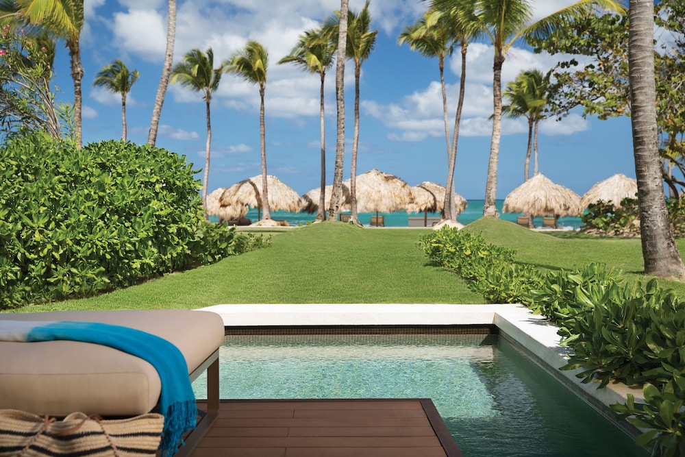 Excellence Club Suite With Private Pool Ocean View