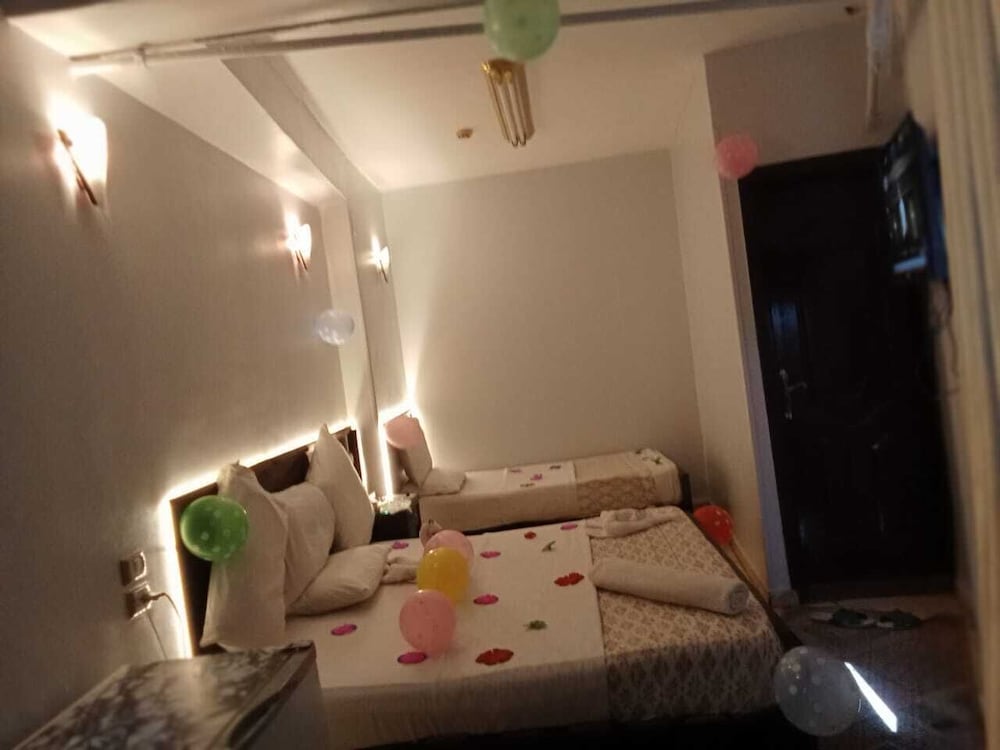 Comfort Triple Room, City View