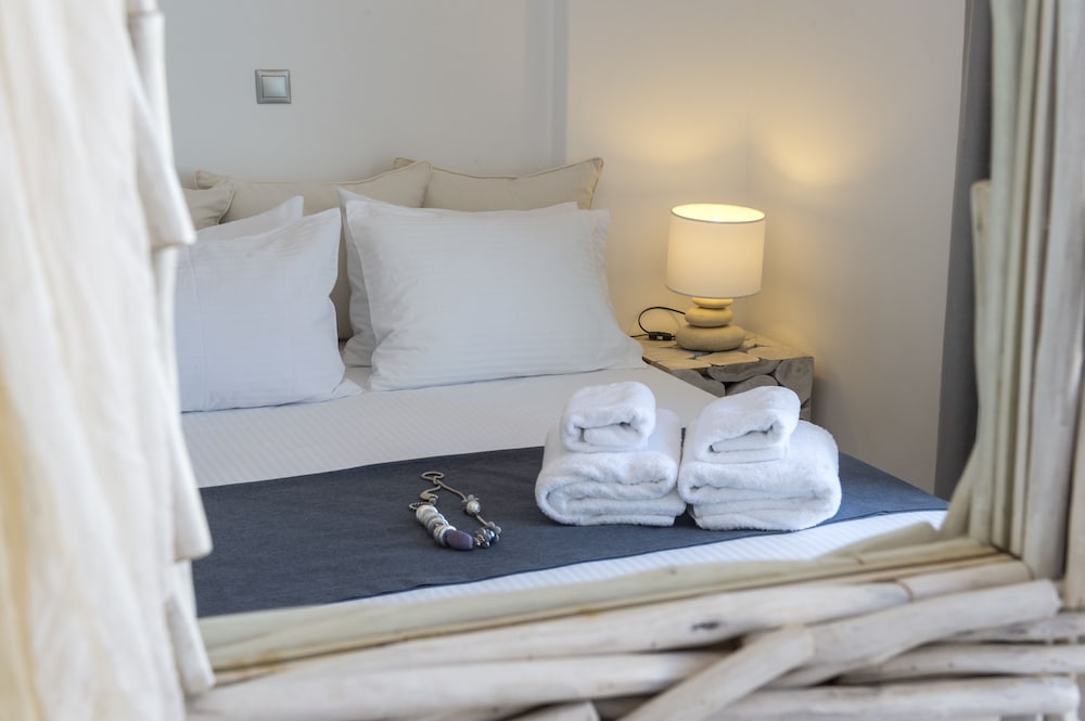 Family Suite, 2 Bedrooms, Balcony, Sea View photo 2