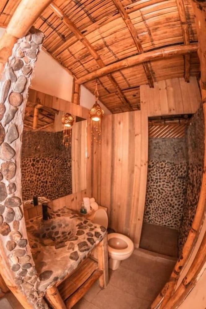 Luxury Cabin, Multiple Beds photo 2
