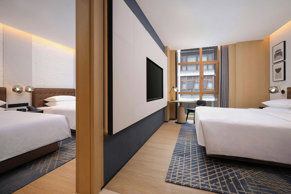 Standard Room, 2 Double Beds, City View