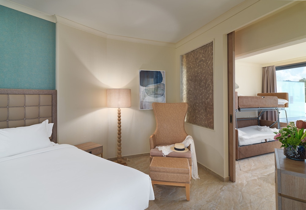 Swim Up Junior Suite - Photo 2