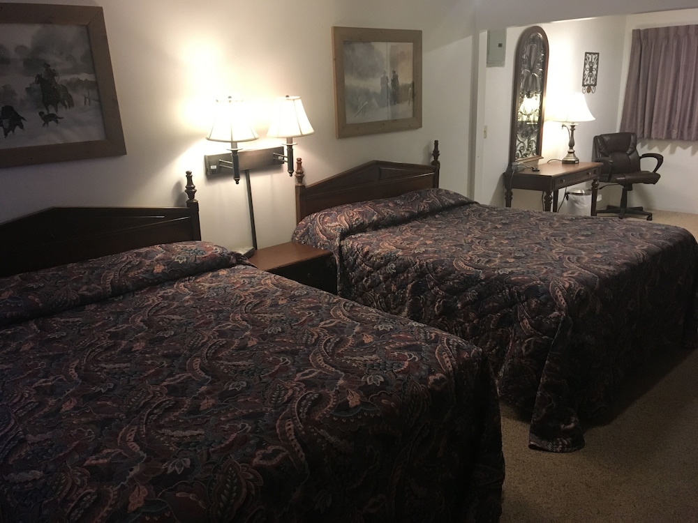 Standard Room, 2 Queen Beds, Non Smoking (Double Room) photo 1