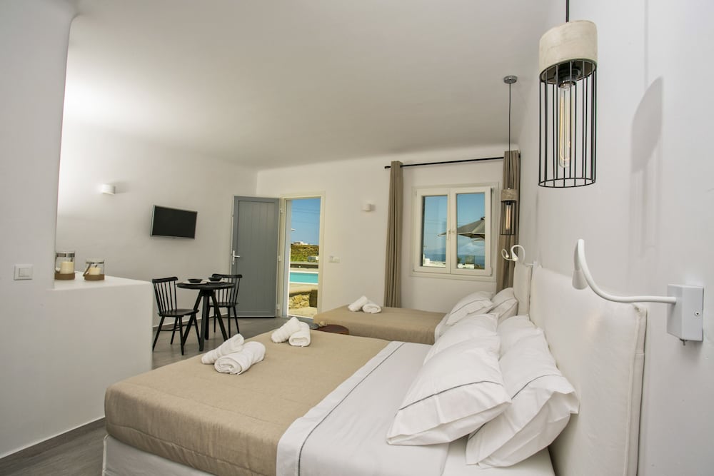 Deluxe Triple Room - Photo 5