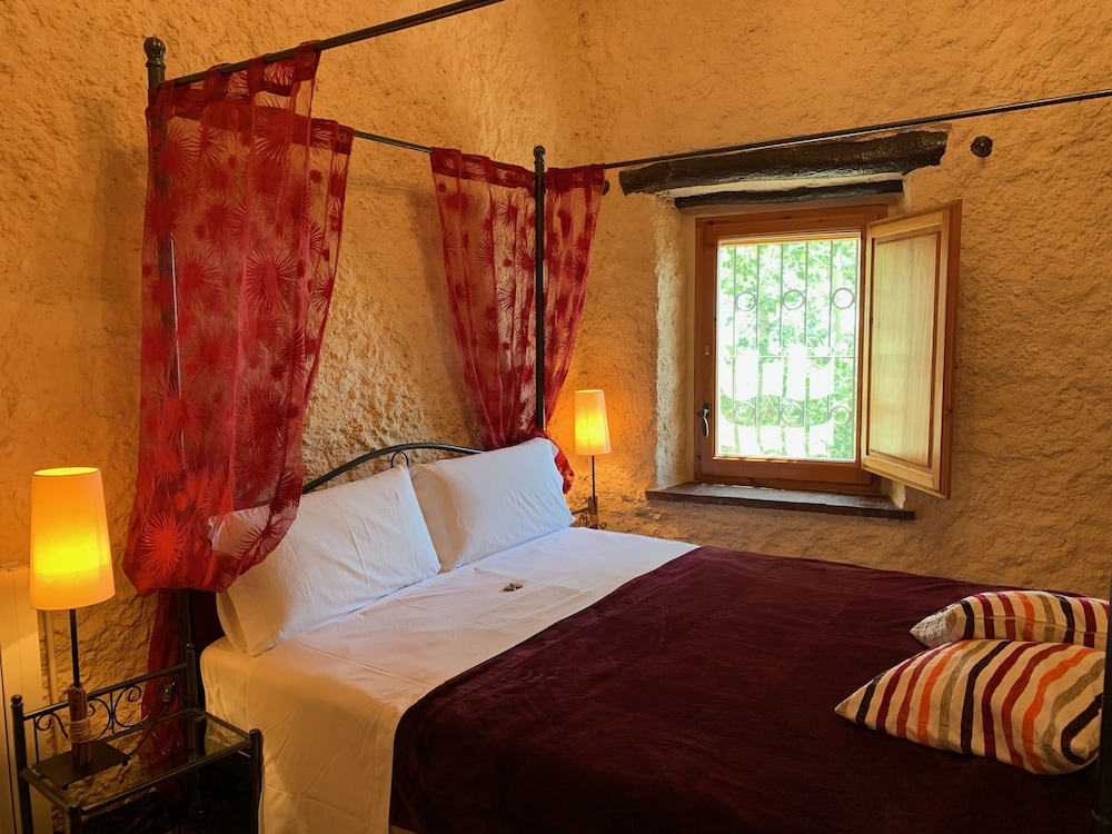 Habitación Doble Romántica, 1 Cama Queen, Baño Privado, Vistas al Valle