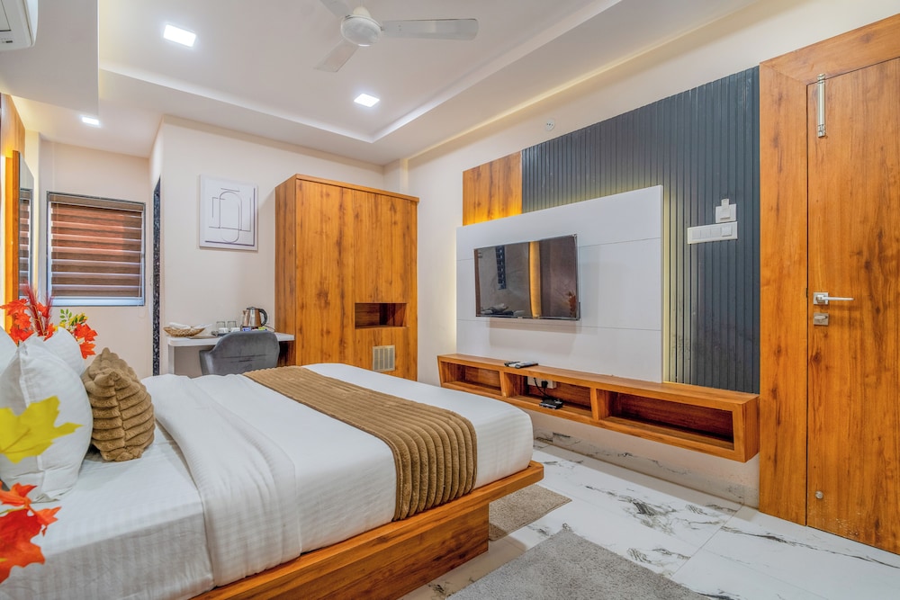 Standard Shared Dormitory, Women only photo 2