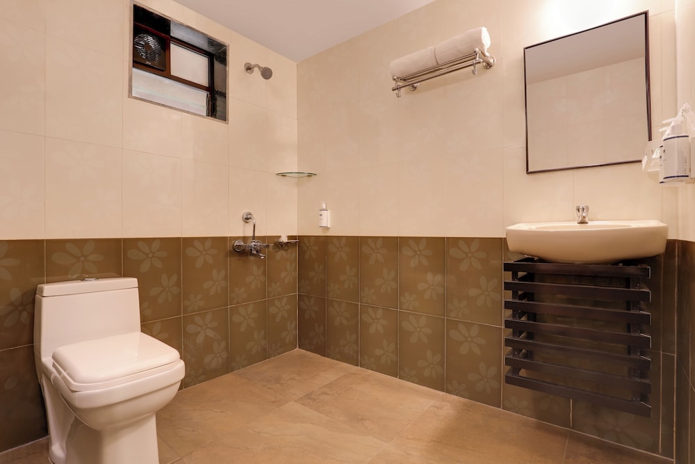 Deluxe Queen Room photo 2