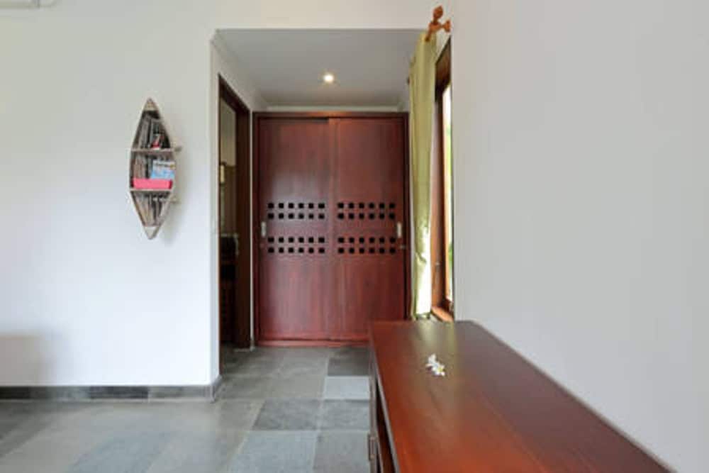 Design Bungalow, 3 Twin Beds, Non Smoking, Kitchenette