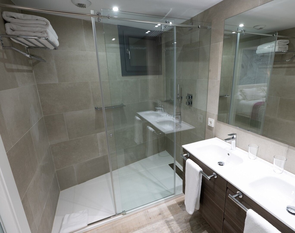 Superior Apartment photo 2