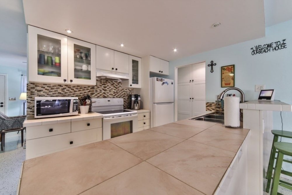House, 3 Bedrooms photo 2