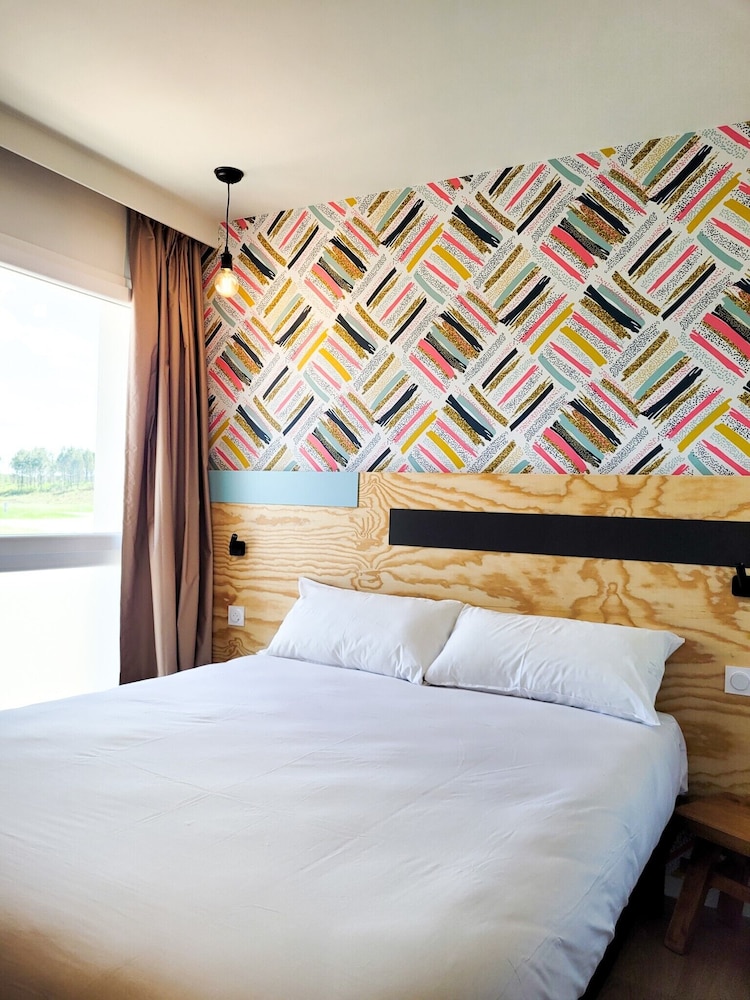 Room, Multiple Beds (Tribu) - Photo 3