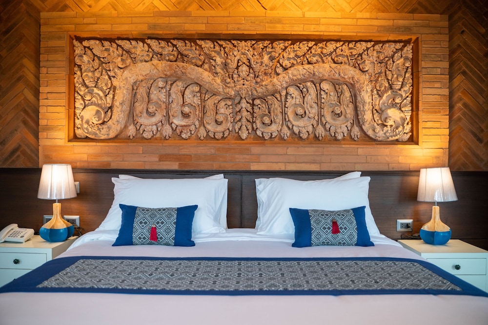 Deluxe Double Room, Balcony (Wooden Ceiling - Air purifiers) photo 3