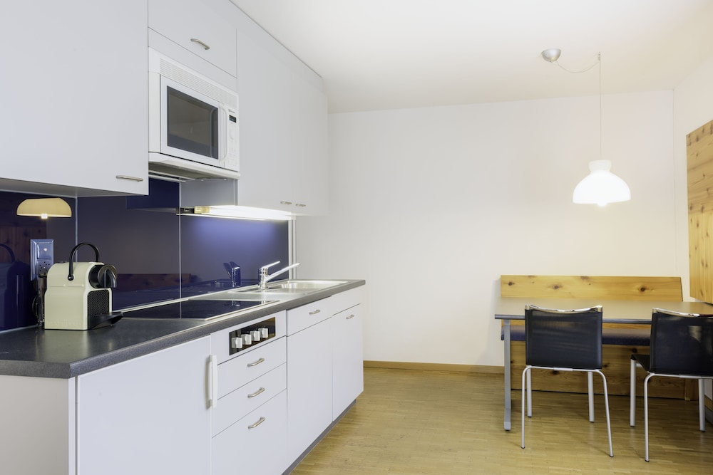 Basic Apartment, 1 Bedroom photo 2