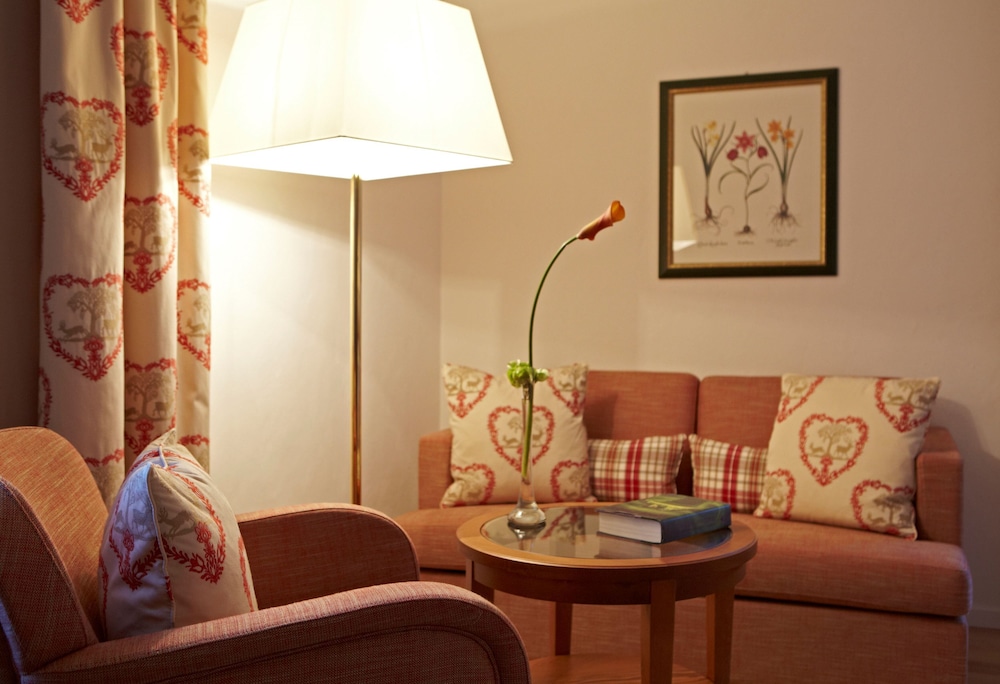 Superior double room with parquet floor - Photo 10