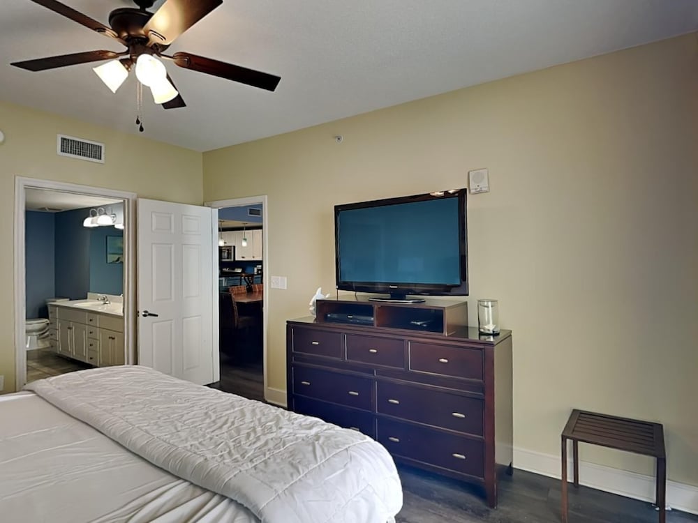 Condo, Multiple Beds, Hot Tub, Ocean View (T1 2302 - No Pets) photo 2