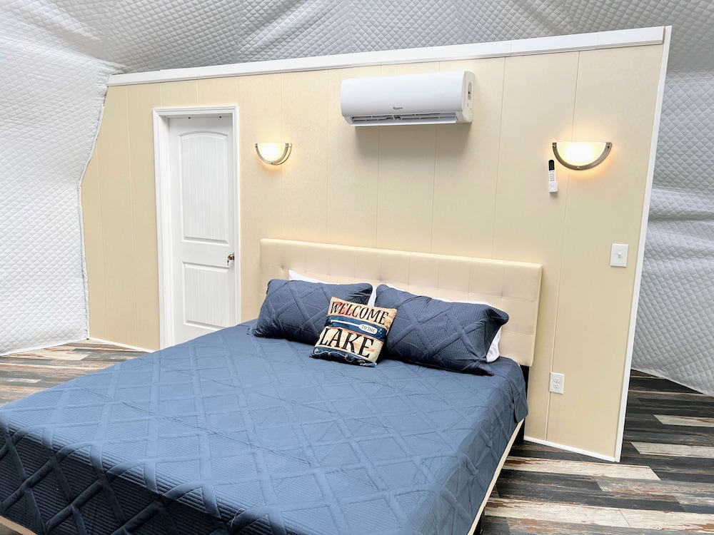 Luxury Studio Suite photo 2