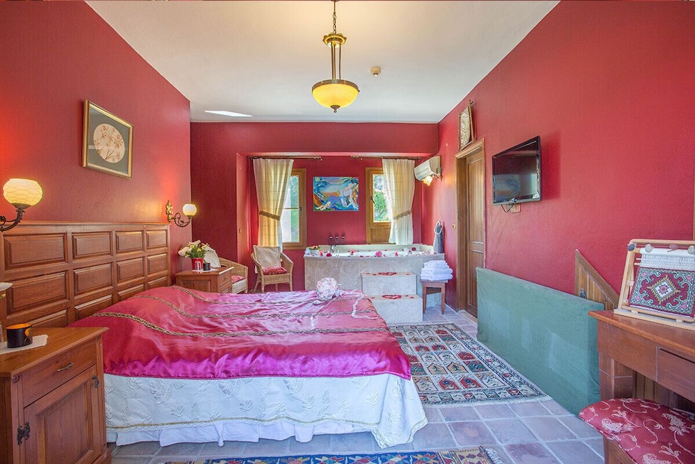 Deluxe Double Room - Photo 3