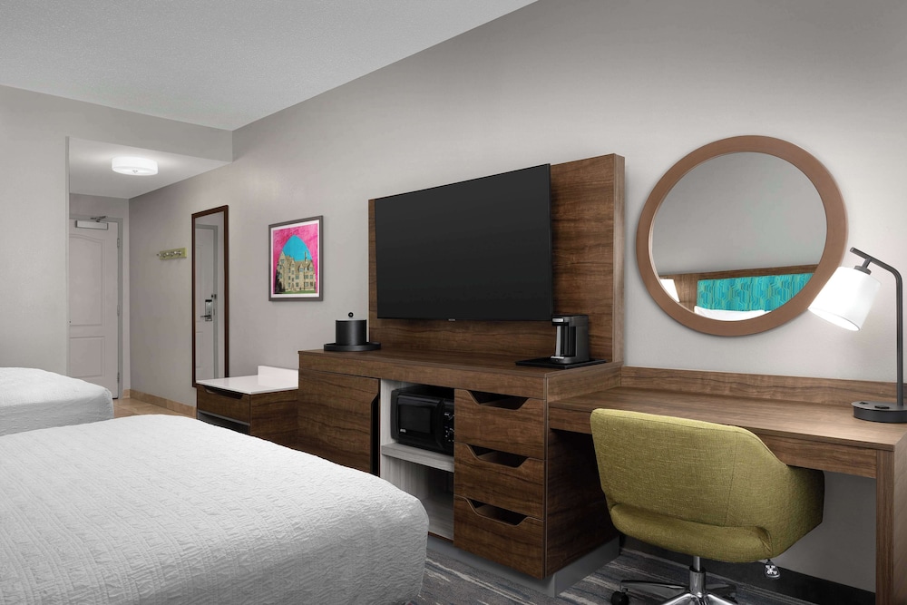 Room, 2 Queen Beds, Accessible - Photo 3