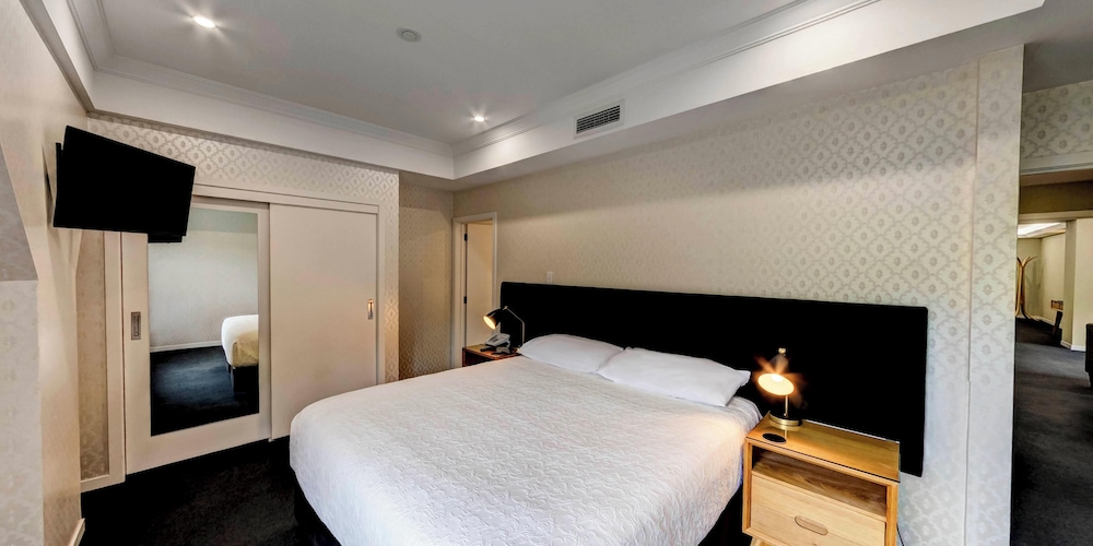 Executive Apartment, Multiple Beds