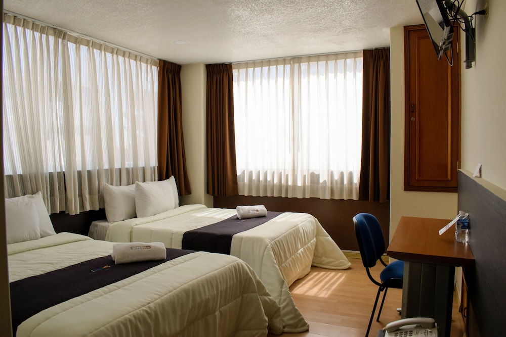 Standard Double Room photo 2