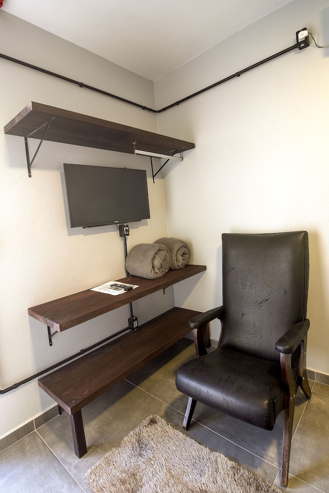 Comfort Apartment photo 1