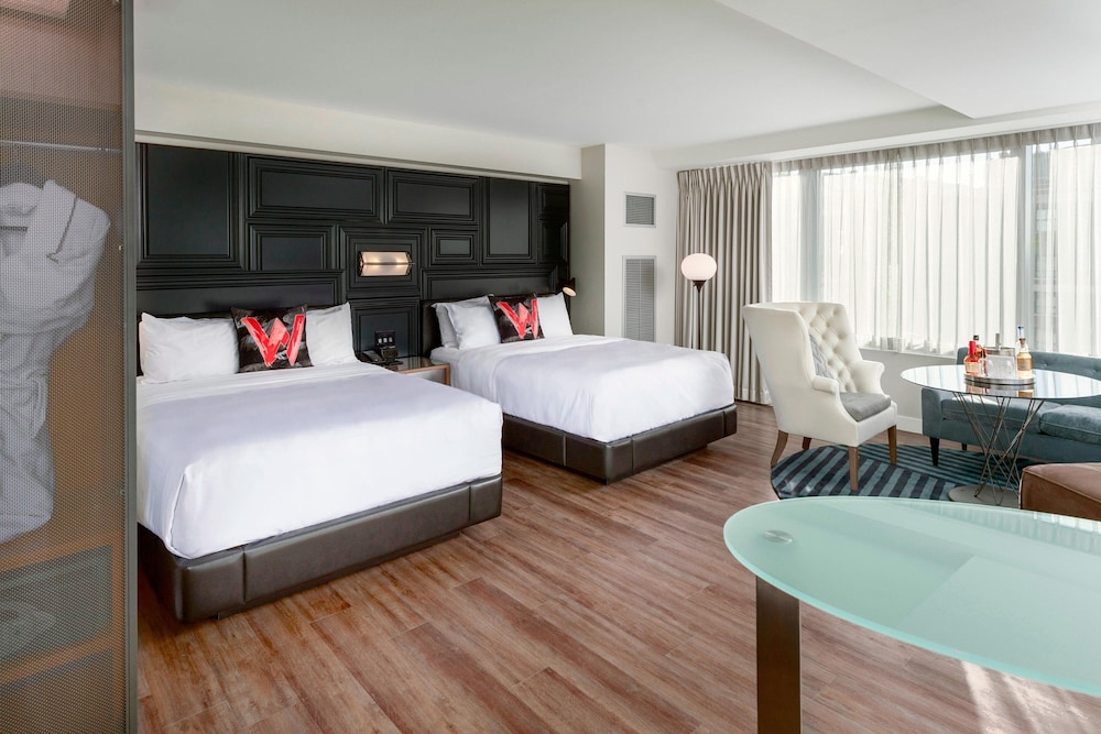 Room, 2 Queen Beds photo 2