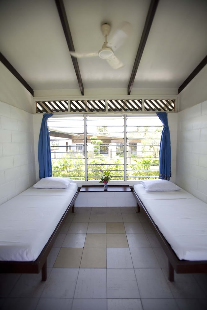 Economy Room, 2 Twin Beds, Courtyard Area