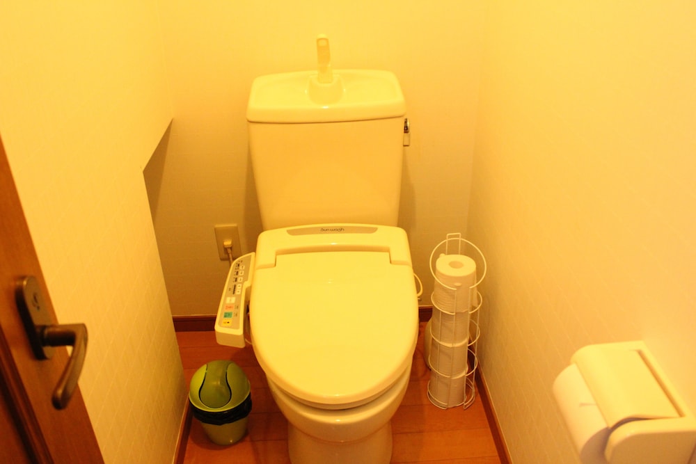 Standard Japanese Western Style Room For 6 Guests photo 2