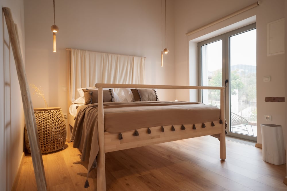 Luxury Apartment (Four)