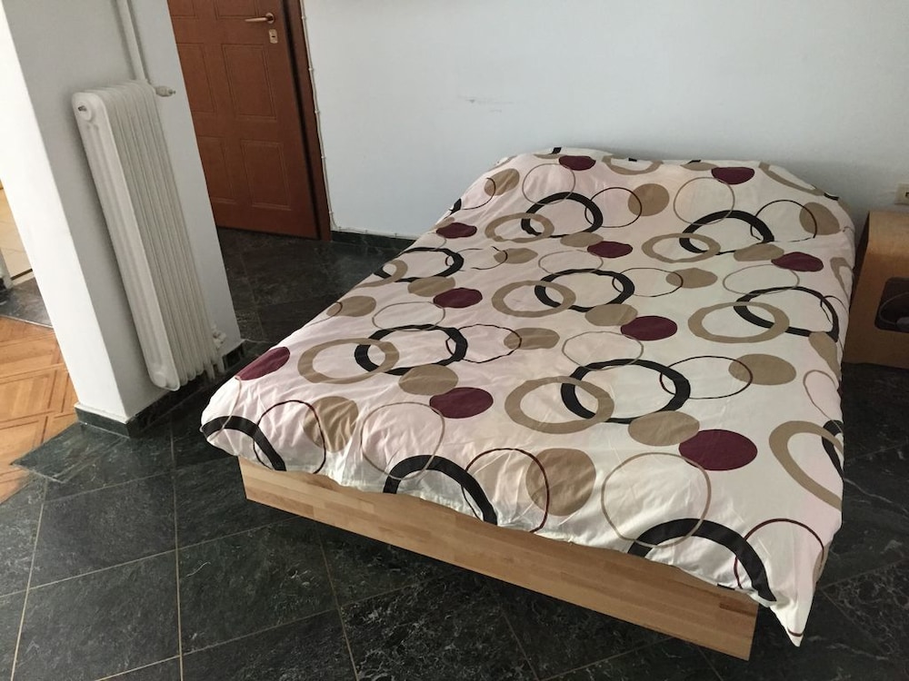 Apartment (Athens History Center 1min to Metro)