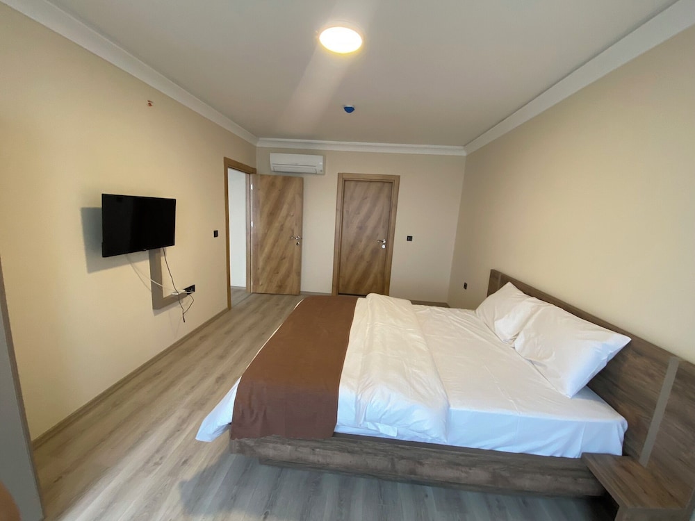 Deluxe Suite, Balcony, Sea Facing