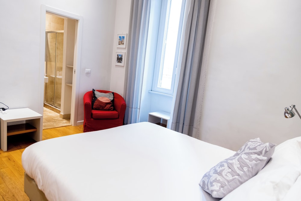 Classic Double or Twin Room photo 3
