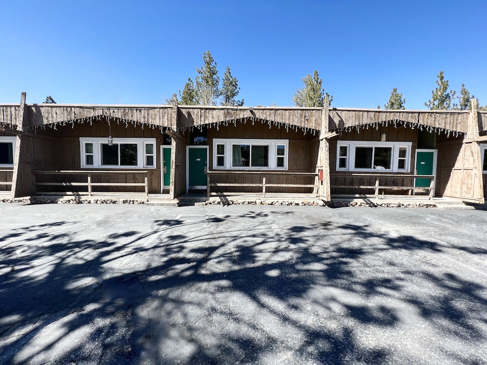 Family Cabin photo 2