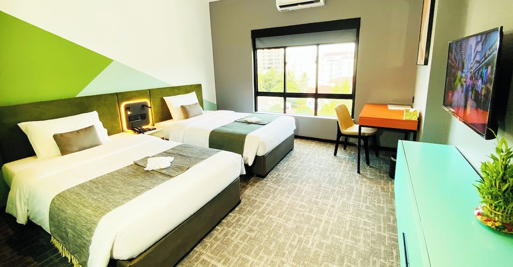 Standard Twin Room - Photo 1