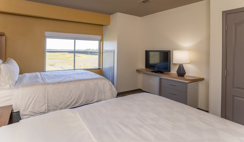 Suite, 1 Bedroom, Accessible (Roll-In Shower) - Photo 1