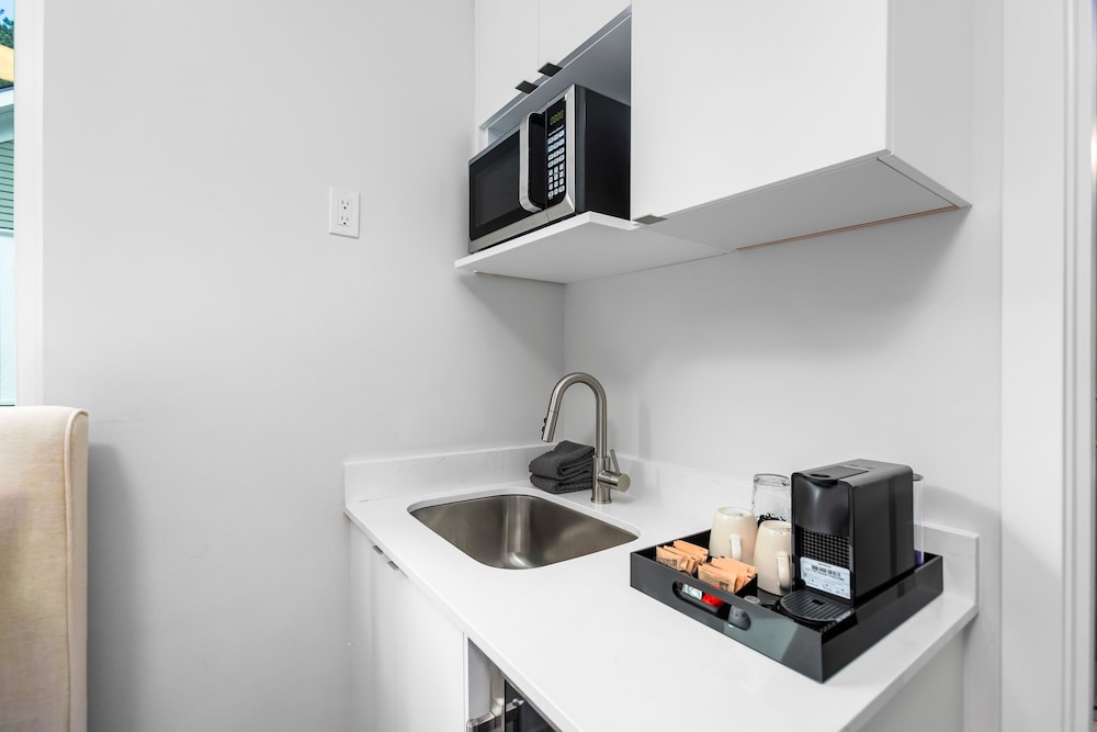 Basic Room photo 1