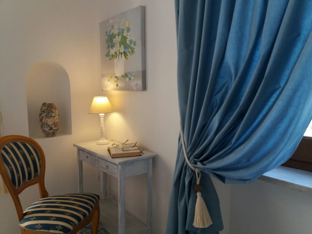 Deluxe Room, Balcony, Sea View - Photo 6