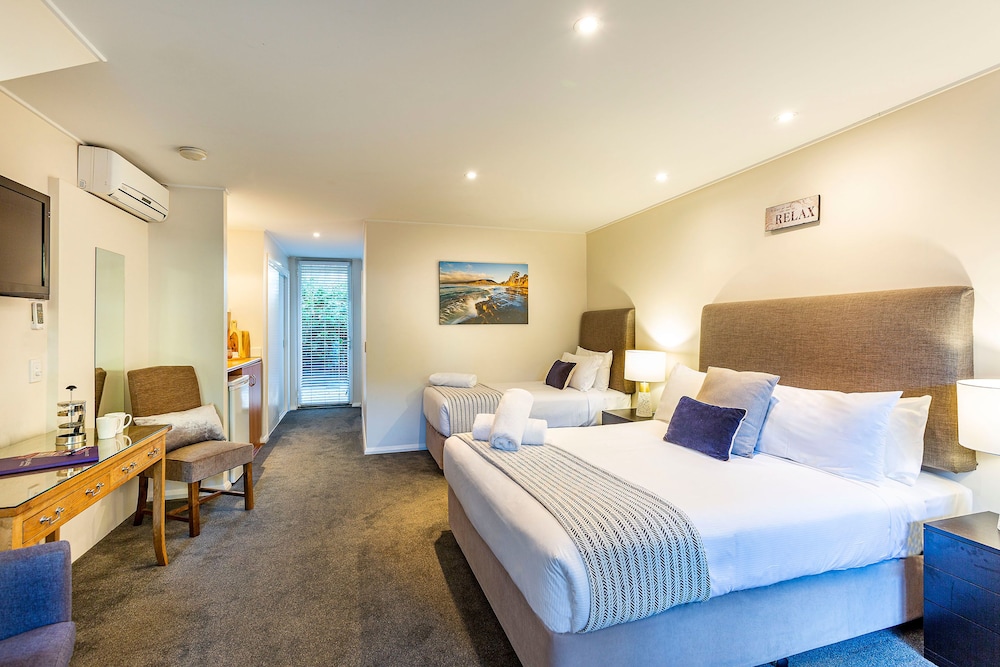 Standard Room photo 2