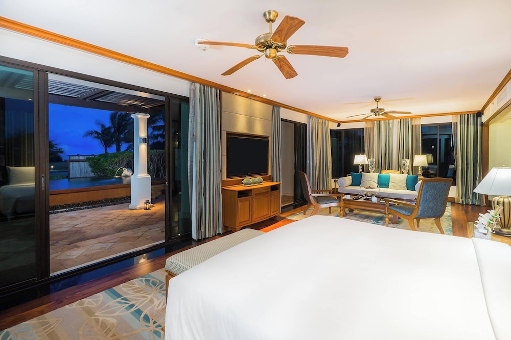 Suite, 1 Bedroom, Private Pool (Oceanfront) - Photo 5