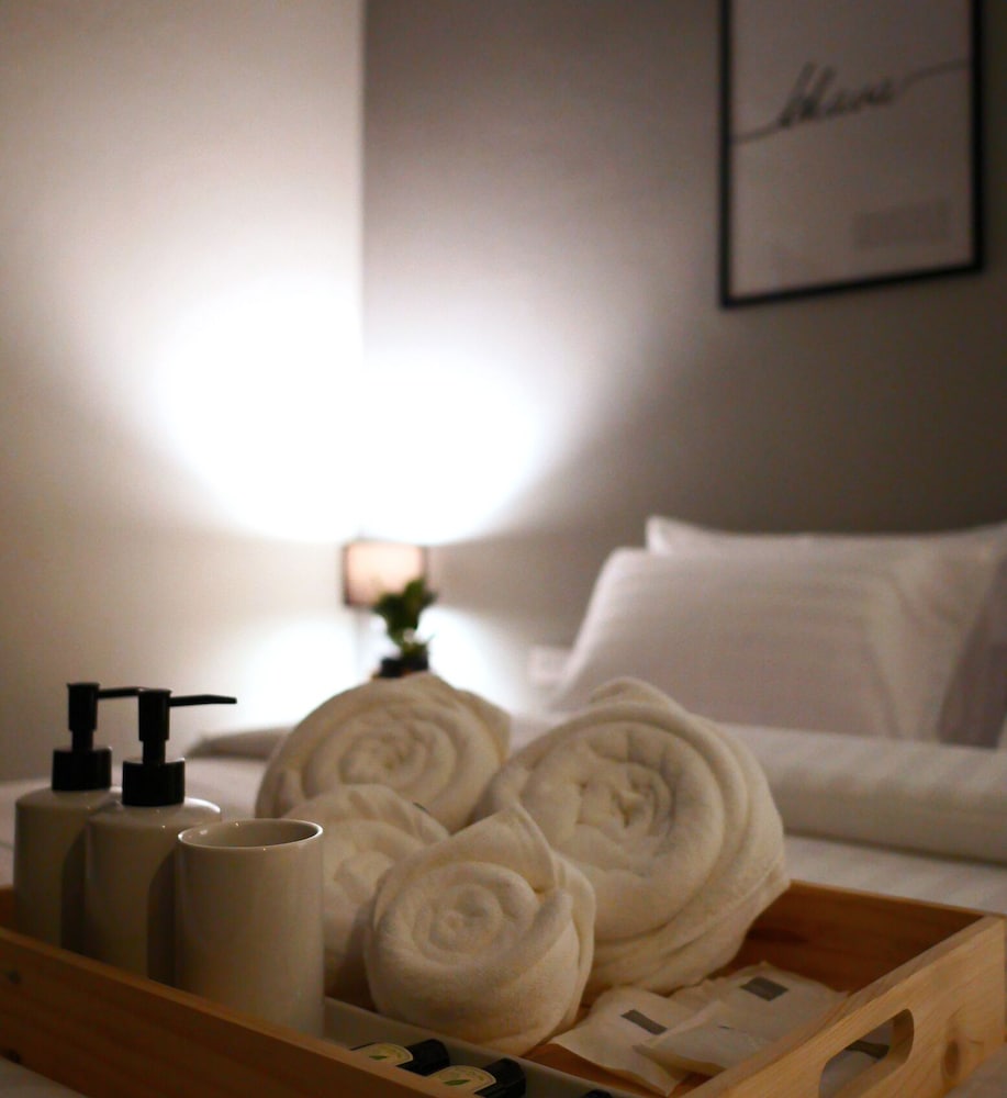 Deluxe Double Room with Mountain View - Photo 2