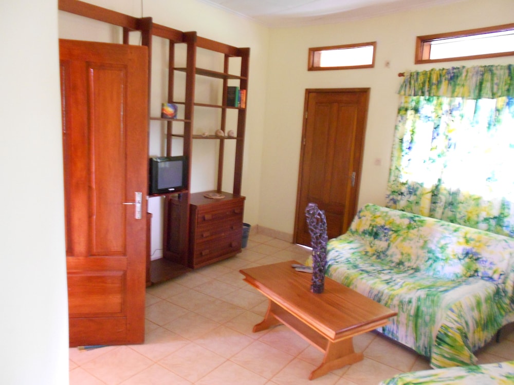 Standard Double Room, Garden View photo 2