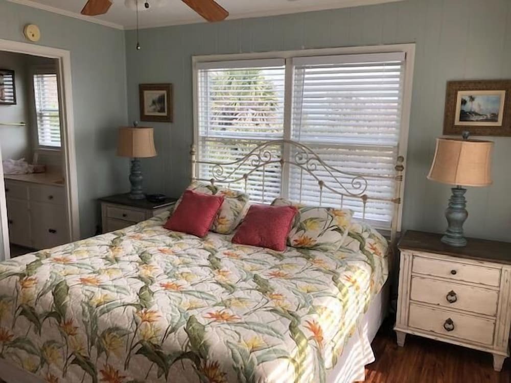 House, Multiple Beds (Beach Blessing- Main) photo 1