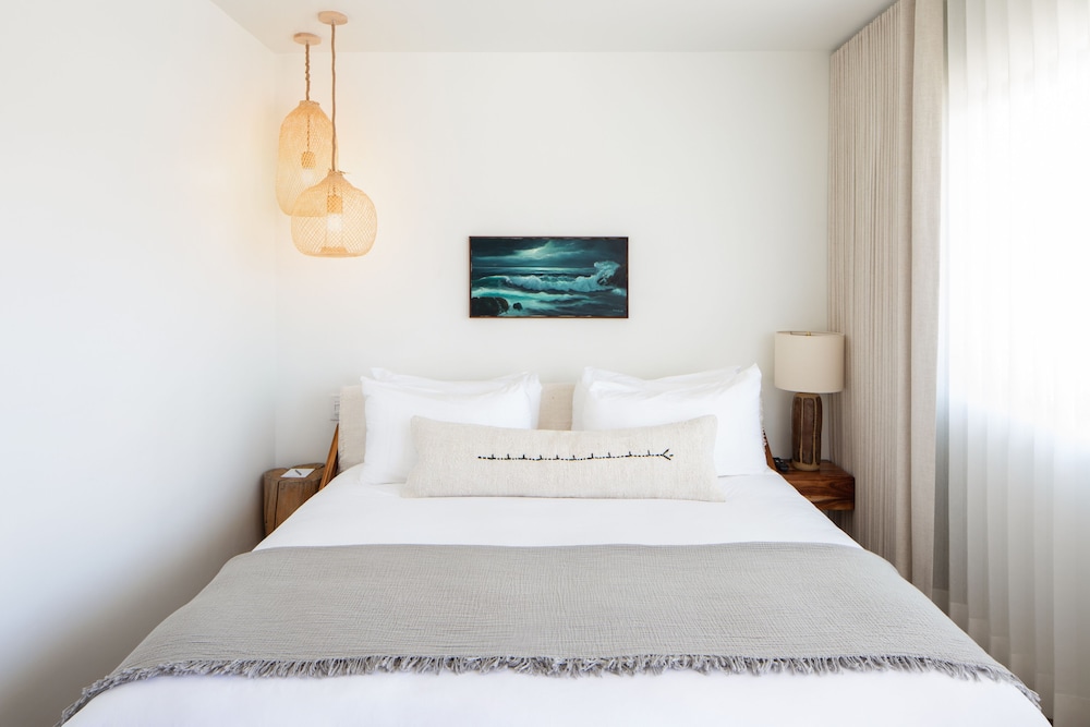 Grand Room, 1 King Bed