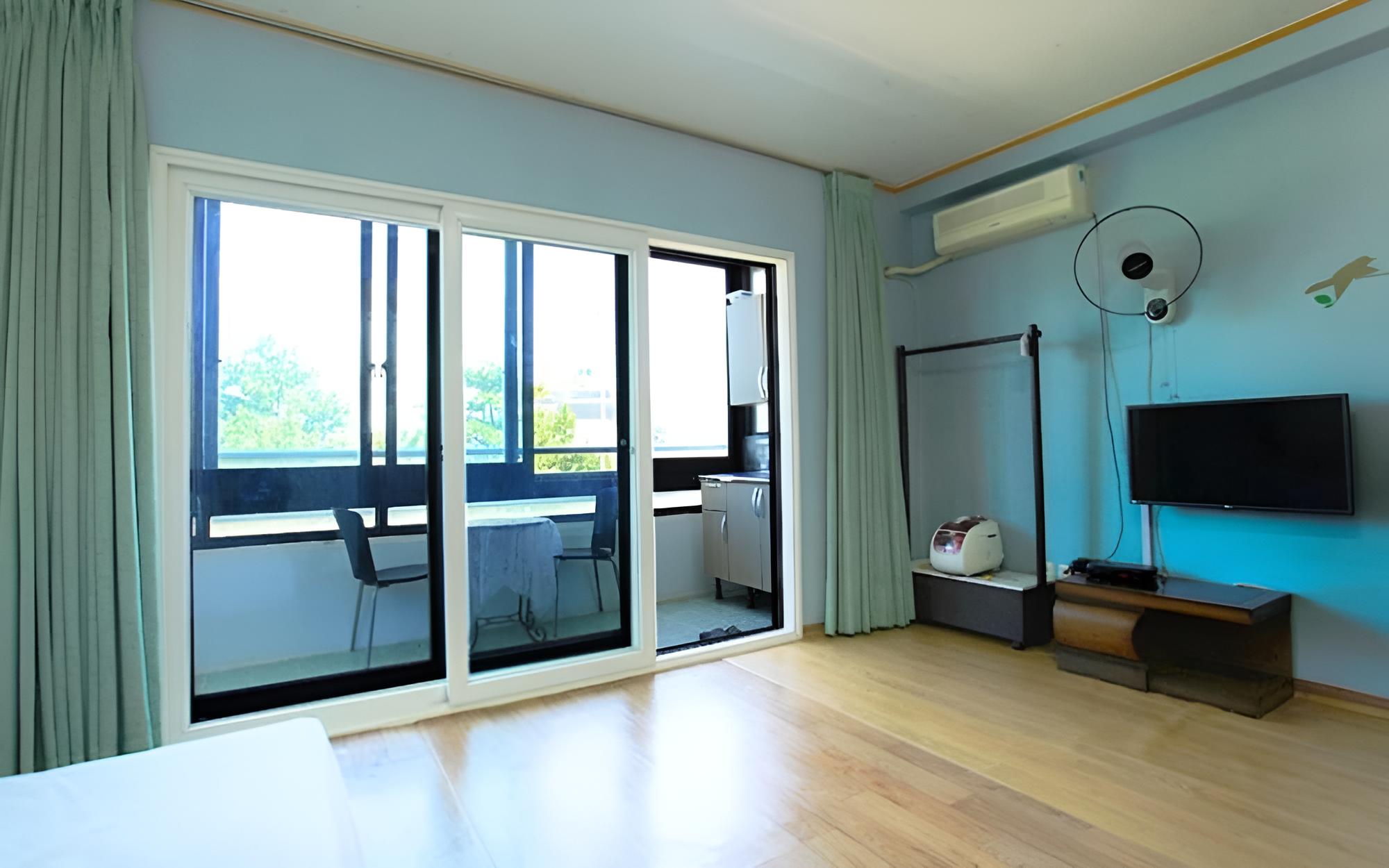 Room (B type Room 209) photo 1