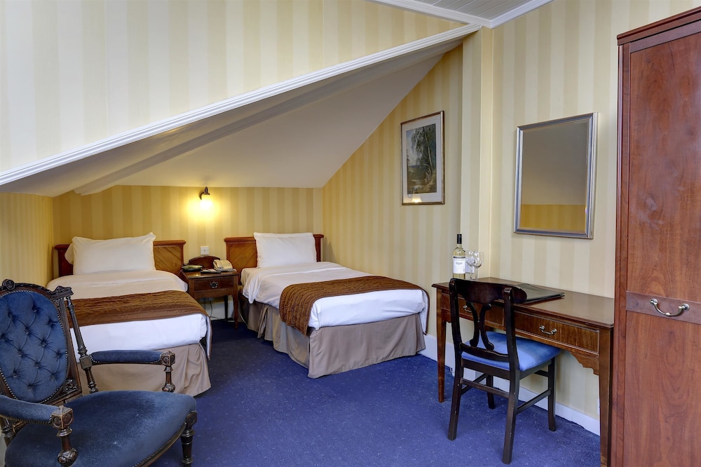 Family Room, Multiple Beds, Non Smoking photo 3