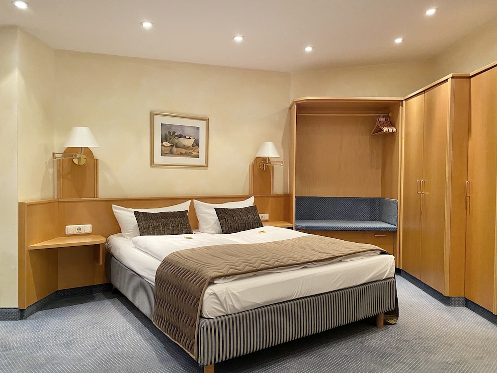 Double Room - Photo 2