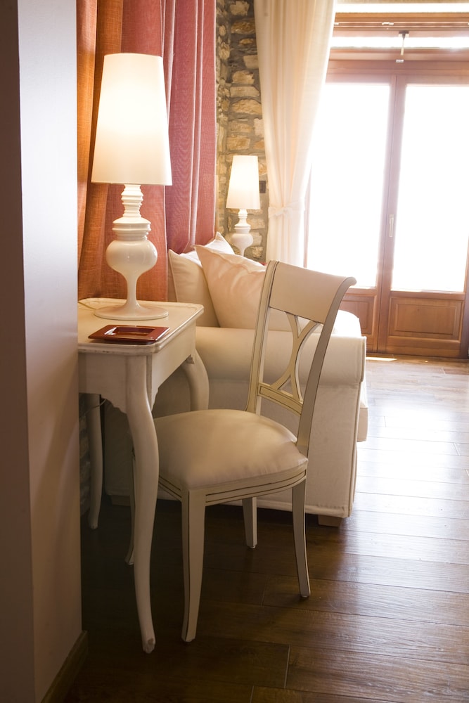 Suite, 1 Bedroom, Sea View photo 2