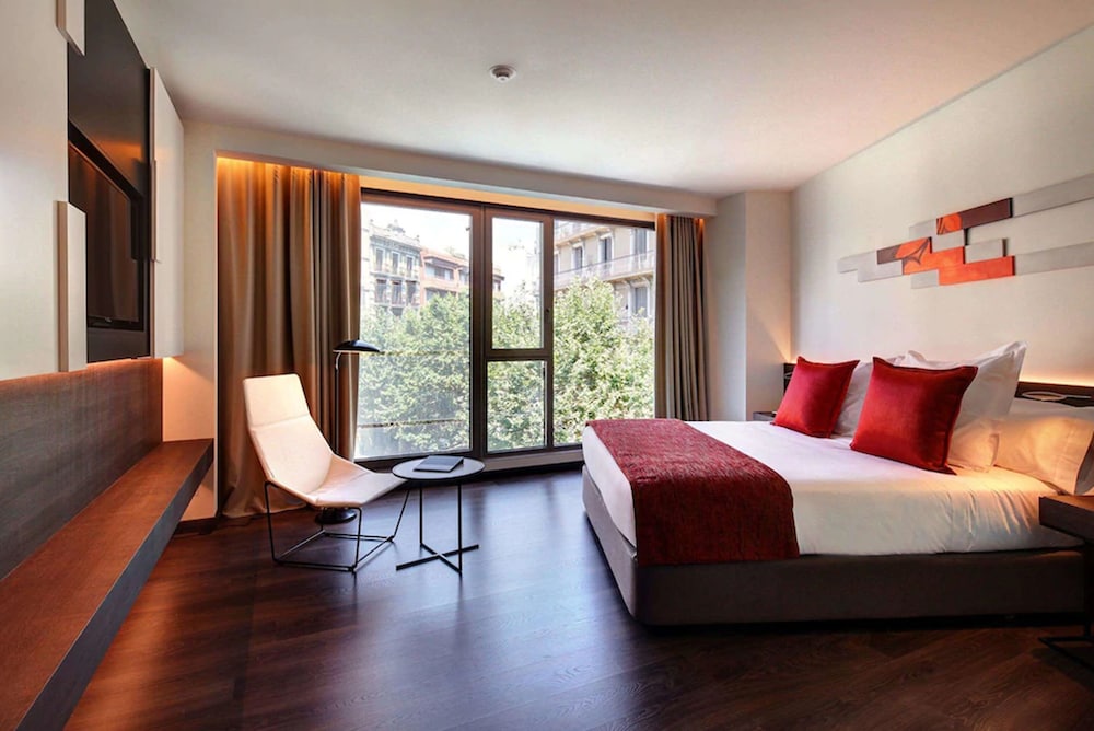 Premium Double Room Single Use photo 3