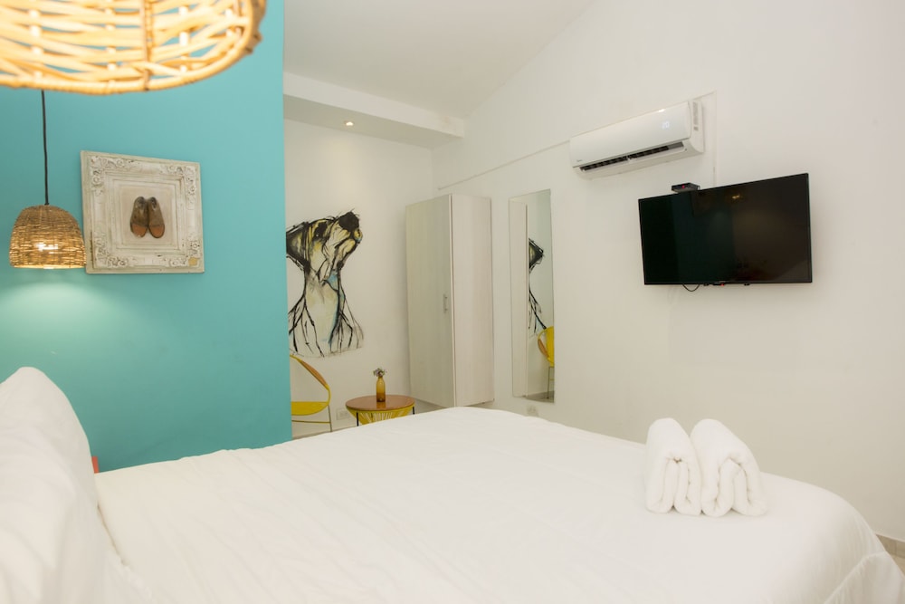 Standard Double Room - Photo 6