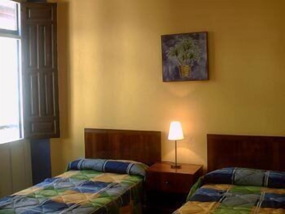 Double Room, Private Bathroom - Photo 1